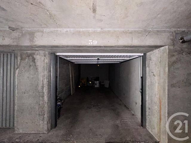 parking à louer - 12.0 m2 - GRENOBLE - 38 - RHONE-ALPES - Century 21 Victor Hugo