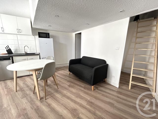 Appartement T1 à louer - 1 pièce - 31.1 m2 - GRENOBLE - 38 - RHONE-ALPES - Century 21 Victor Hugo