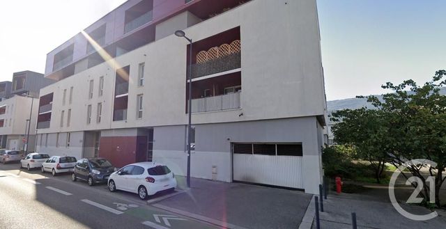 parking à louer - 18.0 m2 - GRENOBLE - 38 - RHONE-ALPES - Century 21 Victor Hugo